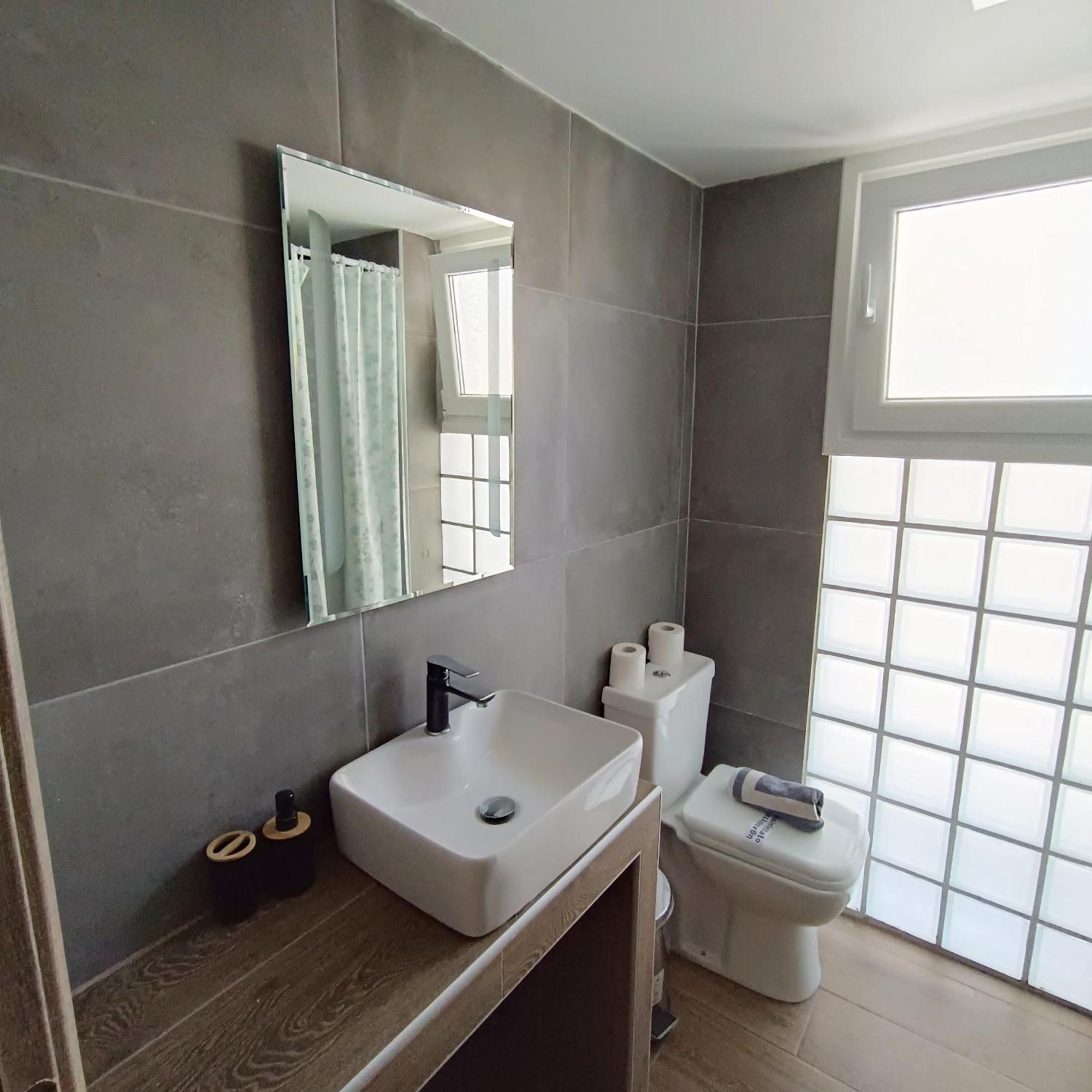 Rotonda Citycenter Two Rooms Apart.New Renovated! Thessaloníki Luaran gambar